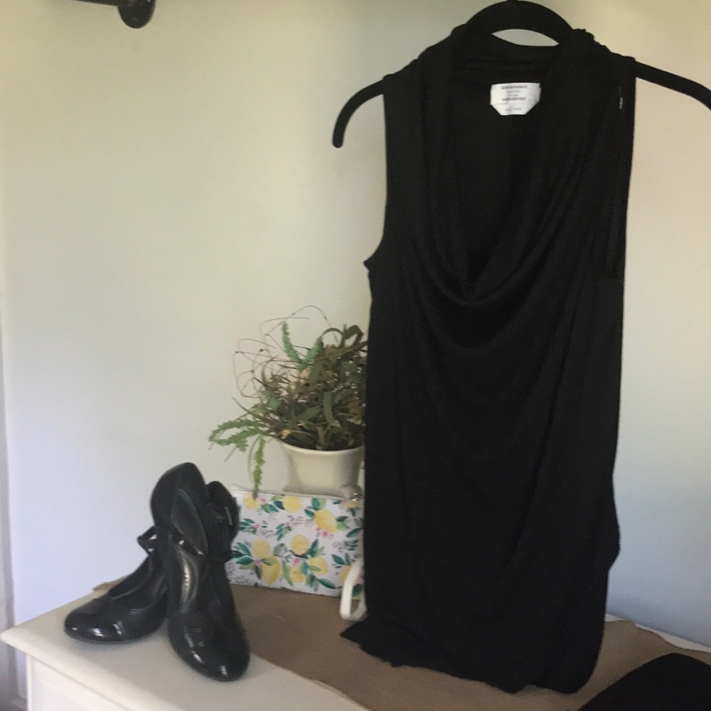 Simply Vera wang long ribbed black tank